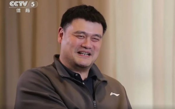 大牛网 姚明谈近期状态“吃饭、睡觉、打魔兽”, 否认过去的自己很累, 回应关注身体、积极训练减重: 我以前也这样